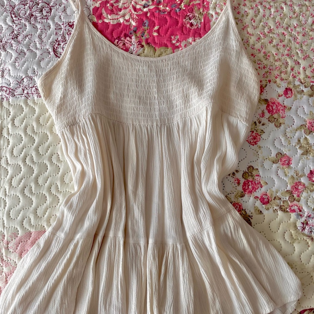 Women’s Cream Ruffled Tank Top